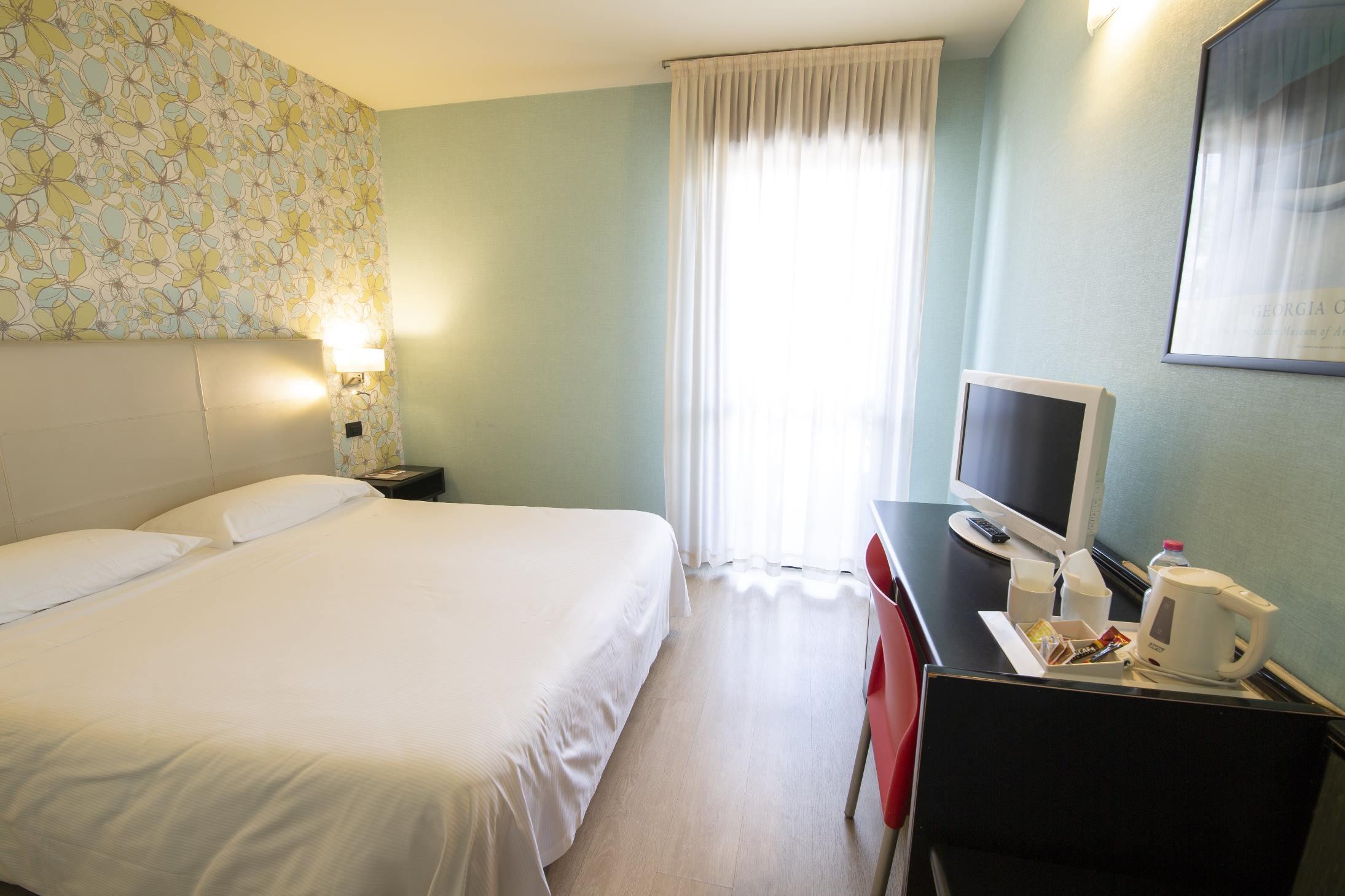 Hotel Parigi 2&Spa Dalmine Esterno foto