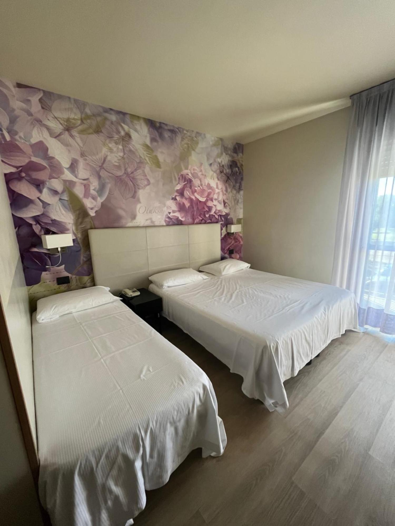 Hotel Parigi 2&Spa Dalmine Esterno foto