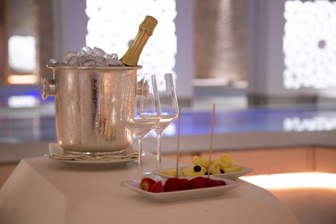 Hotel Parigi 2&Spa Dalmine Esterno foto