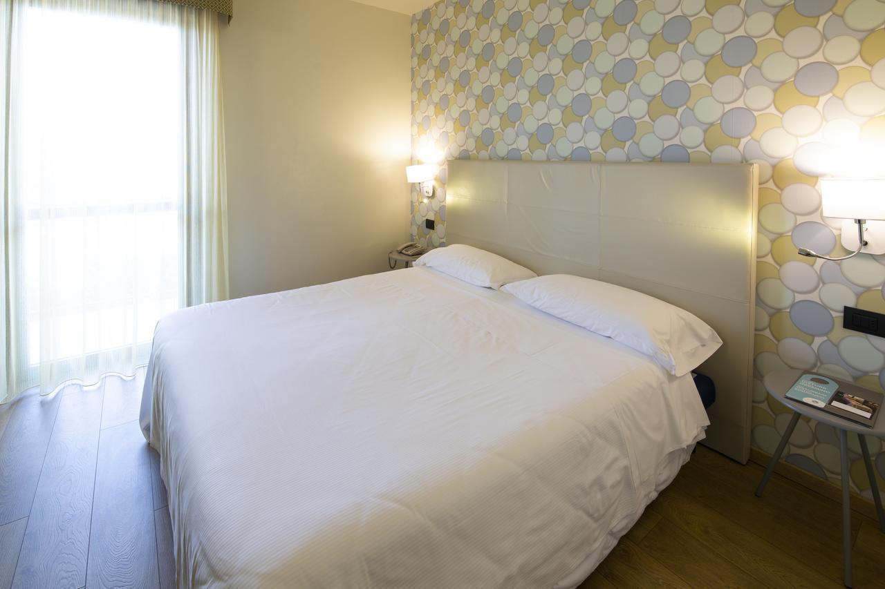 Hotel Parigi 2&Spa Dalmine Esterno foto